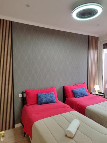 Iralabarri House | CENTRAL ROOM