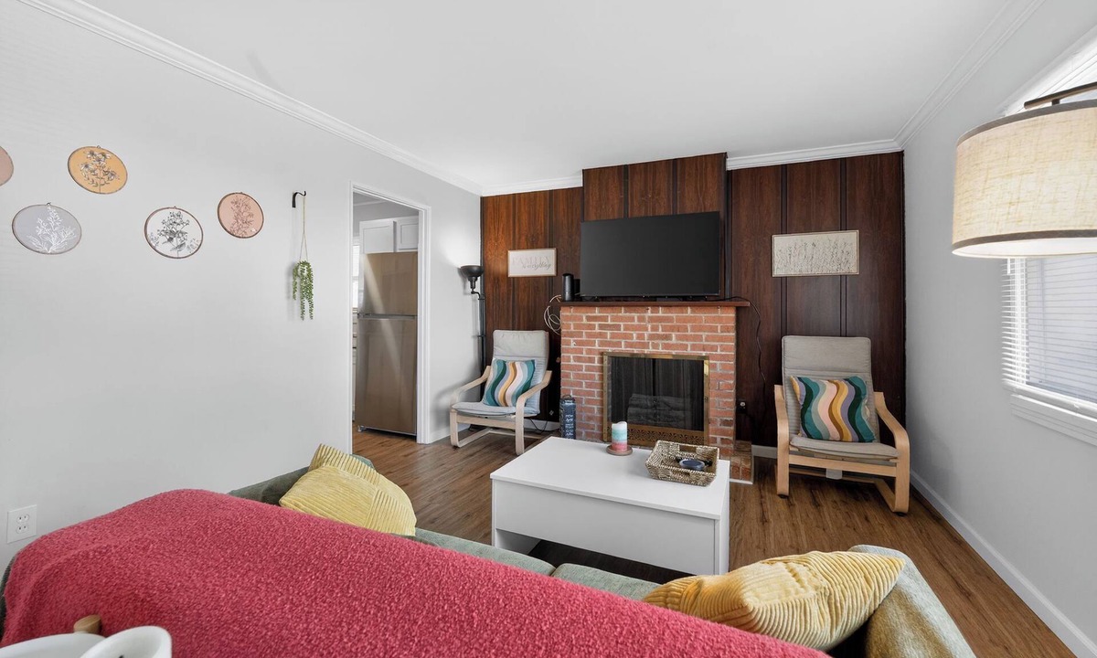 St. Louis House | Central STL - Near Zoo, WashU, Quiet w/Easy Parking!