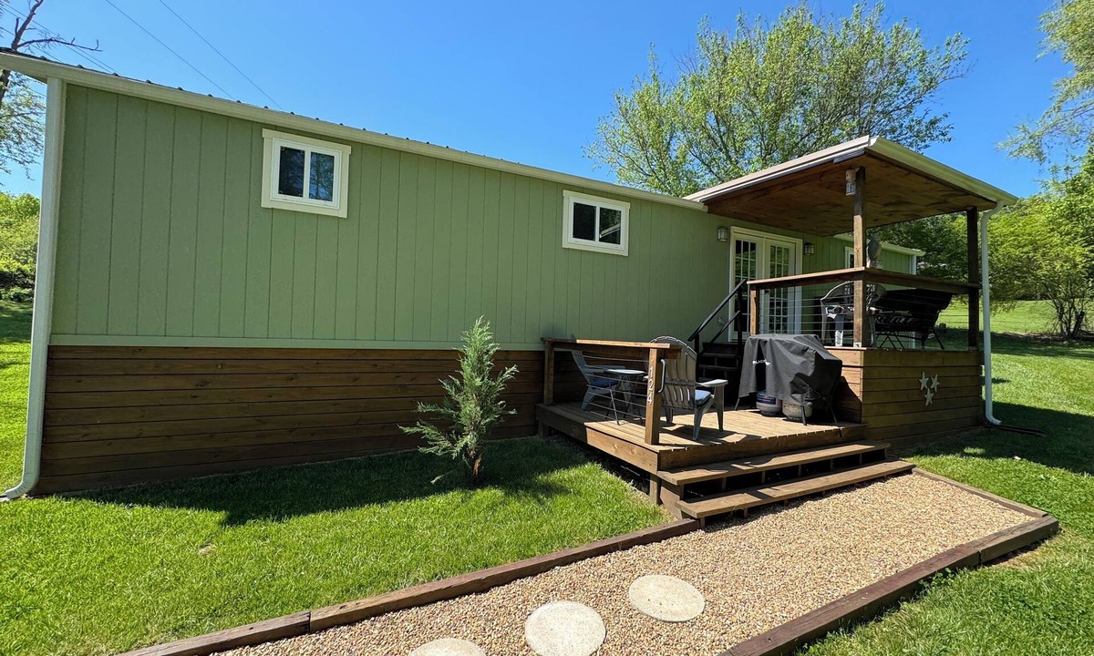 Rogersville Cottage | Central to what Upper East Tennessee has to offer!