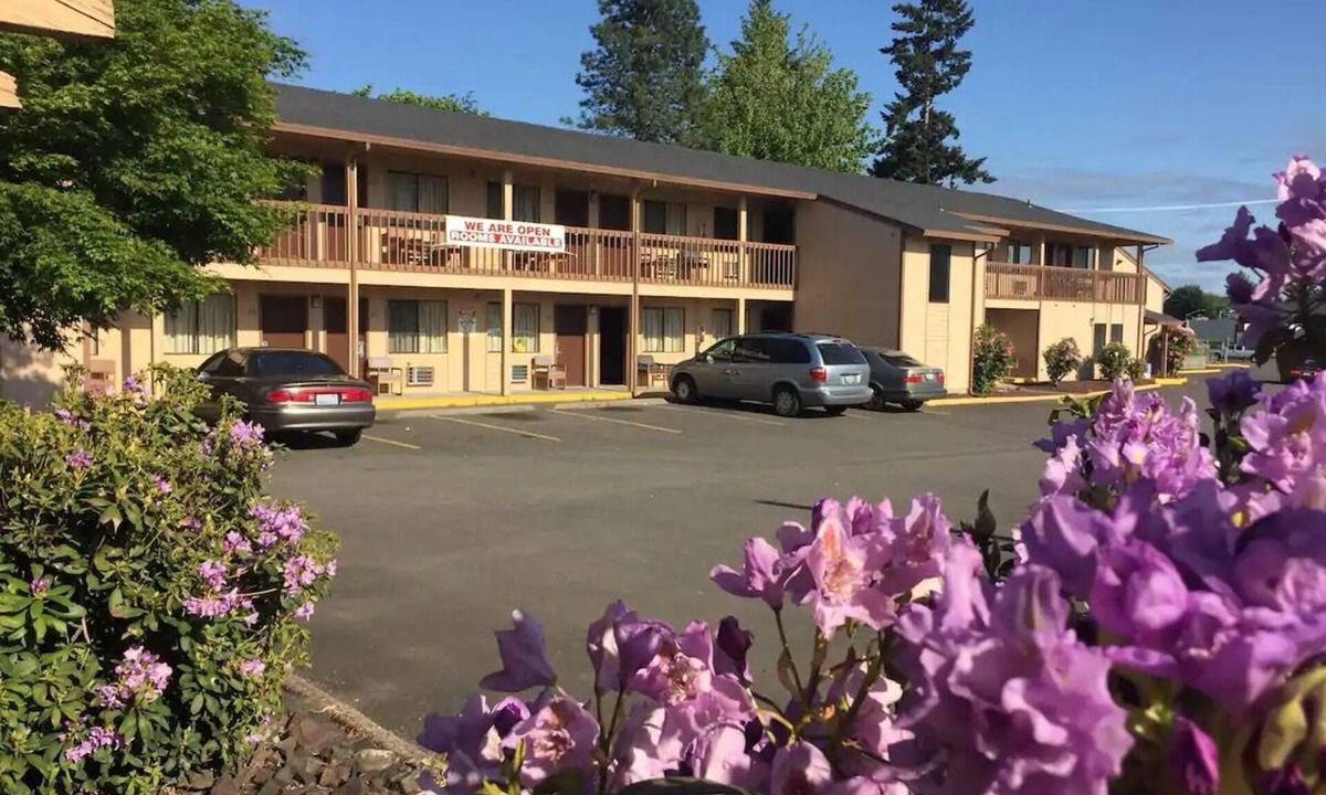 Centralia Hotel | Centralia Inn