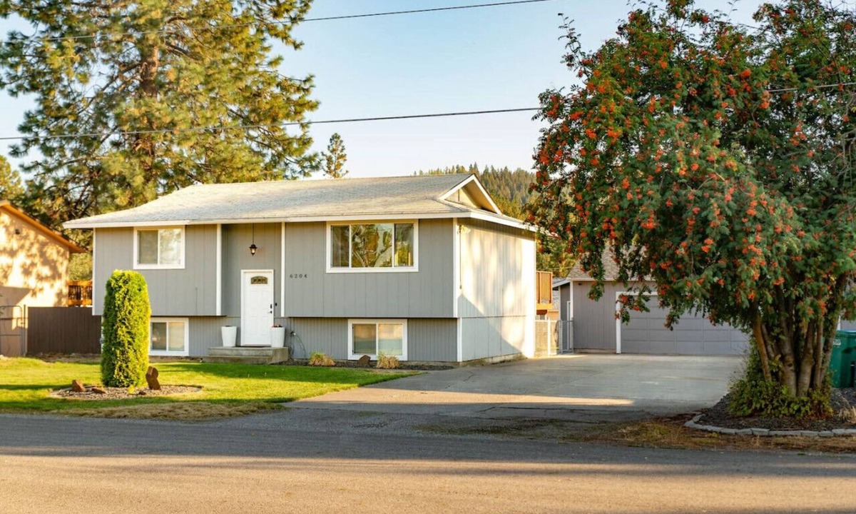 Spokane House | Centrally Located, Fenced Yard, Fast Internet