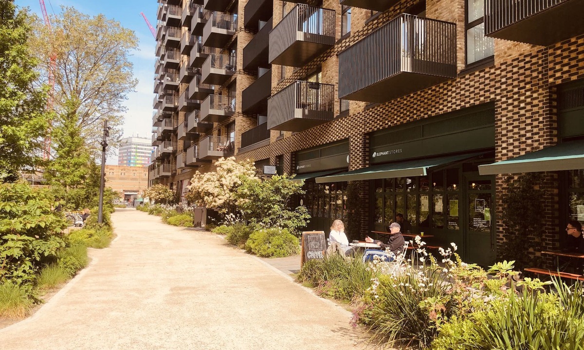 Elephant and Castle House | Centrally Located 4 Bedroom House