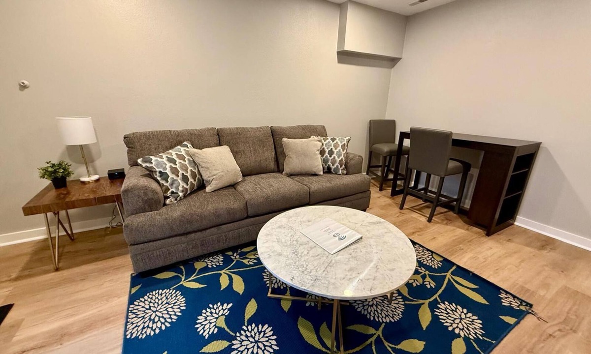 South Central Omaha Apartment | Centrally Located Apartment Near Aksarben Village!