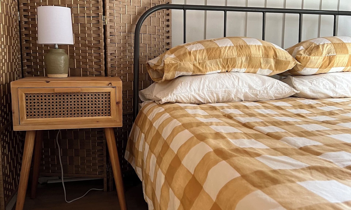 Sauble Beach Cabin | Centrally located cabin in beautiful Sauble Beach. The cutest little getaway!