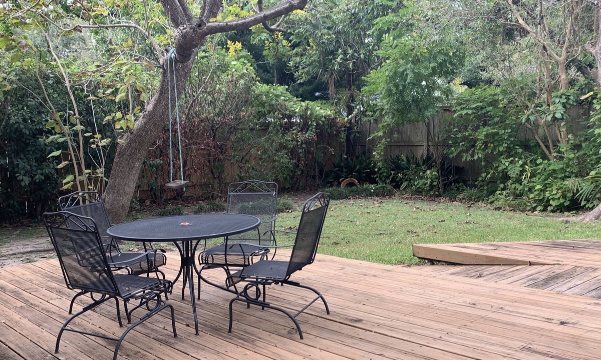 Braeswood Place House | CENTRALLY LOCATED HOME-MEDICAL CENTER/NRG AREA