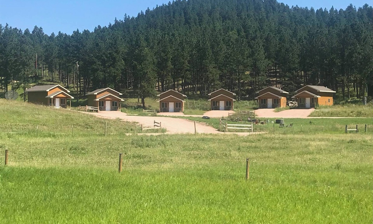Rapid City Cabin | Centrally Located near everything the Black Hills has to offer! Open year round!