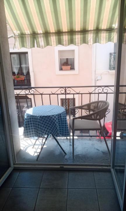 Meze Apartment | Centre ville de Mèze