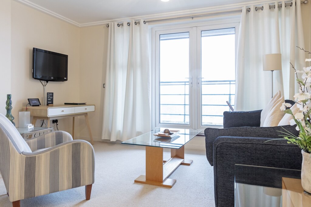 Woking Apartment | Centrium 06 at Oakdale Apartments