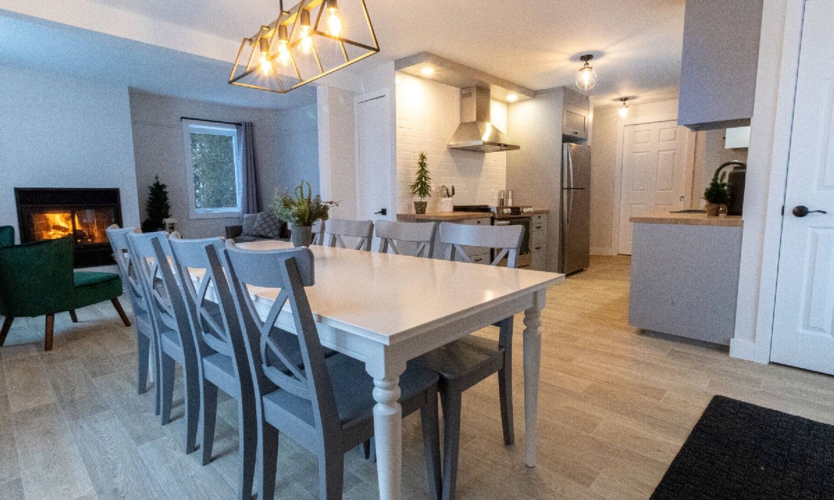 Saint-Leonard-de-Portneuf Ski Chalet | Century-old country house adapted for people with reduced mobility.
