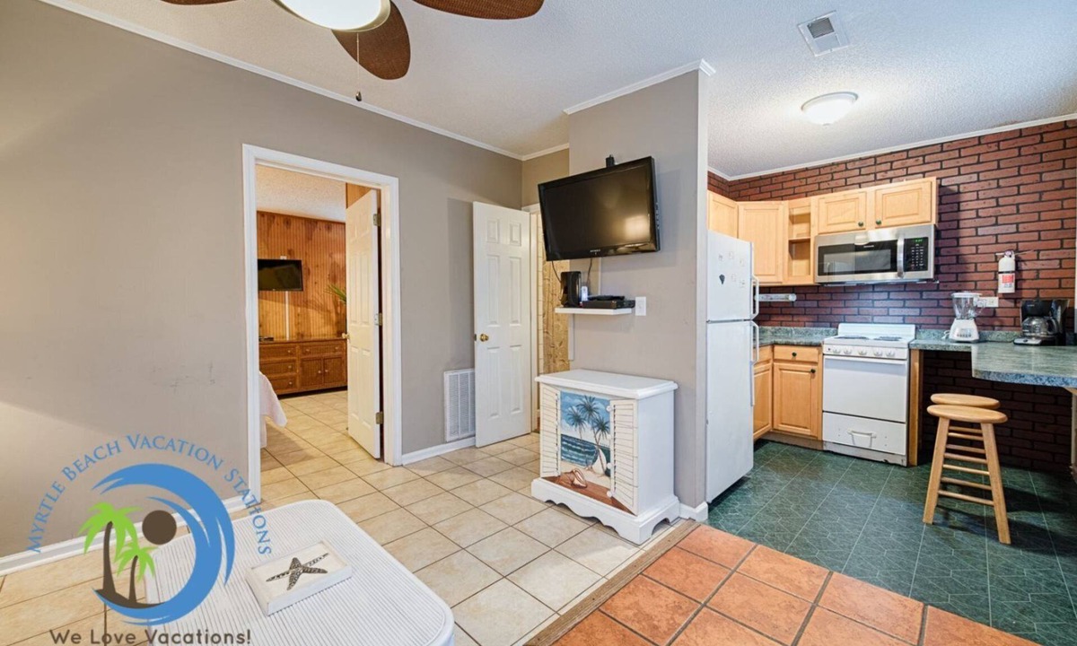 Cherry Grove Beach Cottage | CG Beach Bungalow #2