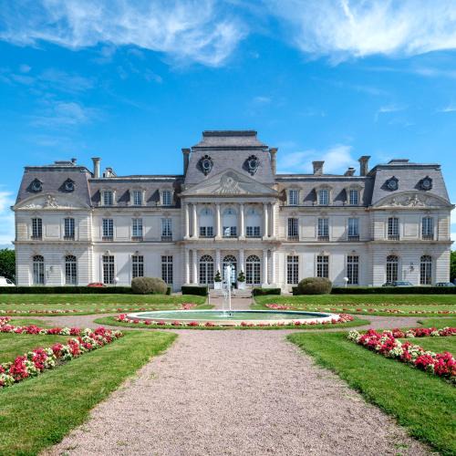 Montbazon Hotel | Château D'artigny
