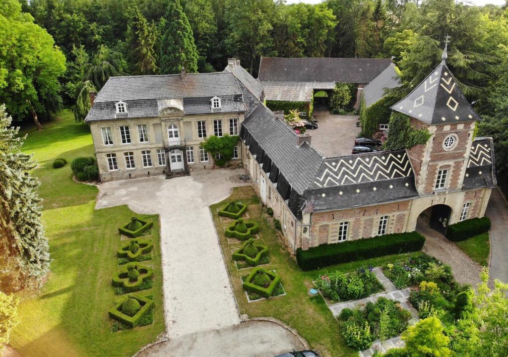 Jenlain Bed & Breakfast | Château d'en haut