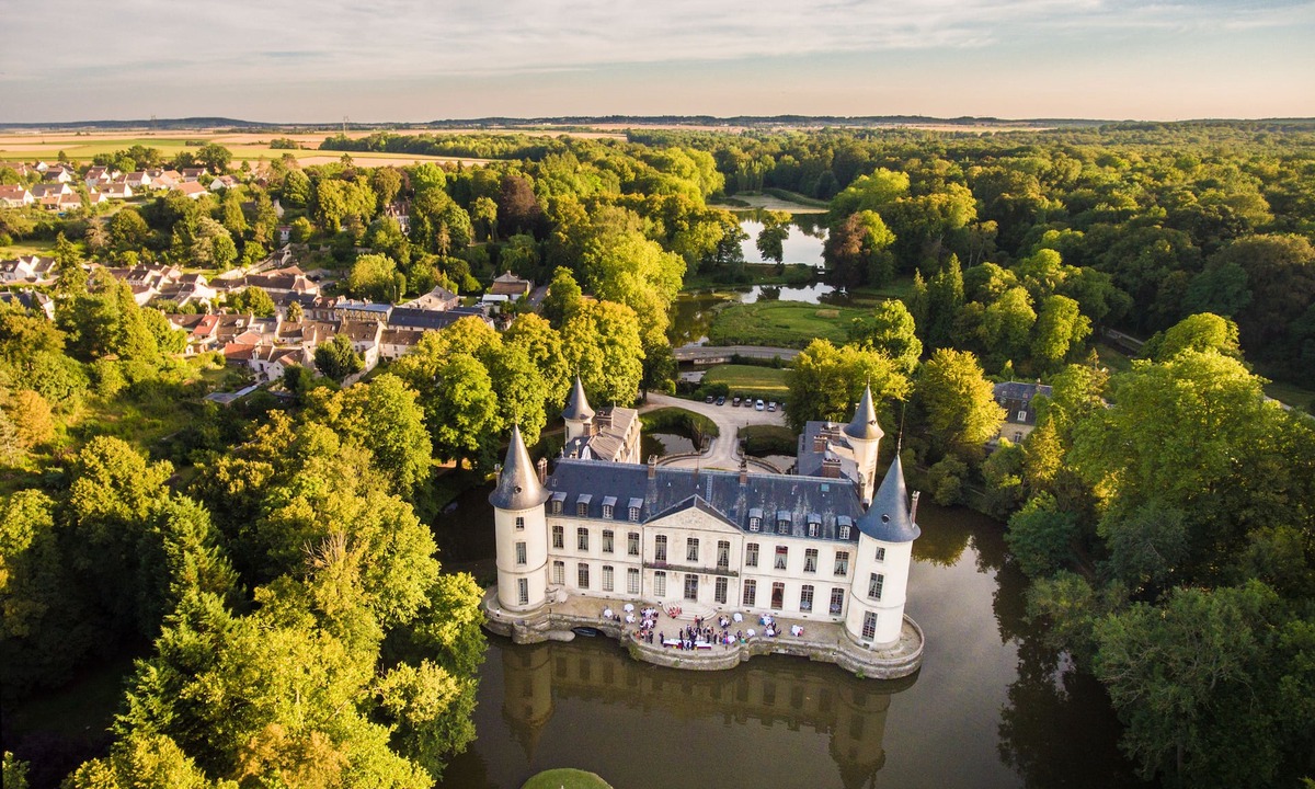 Ermenonville Hotel | Château d'Ermenonville