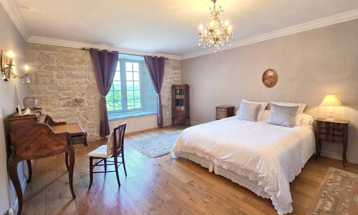 Terrasson-la-Villedieu Bed & Breakfast | Château de Gaubert - Romance