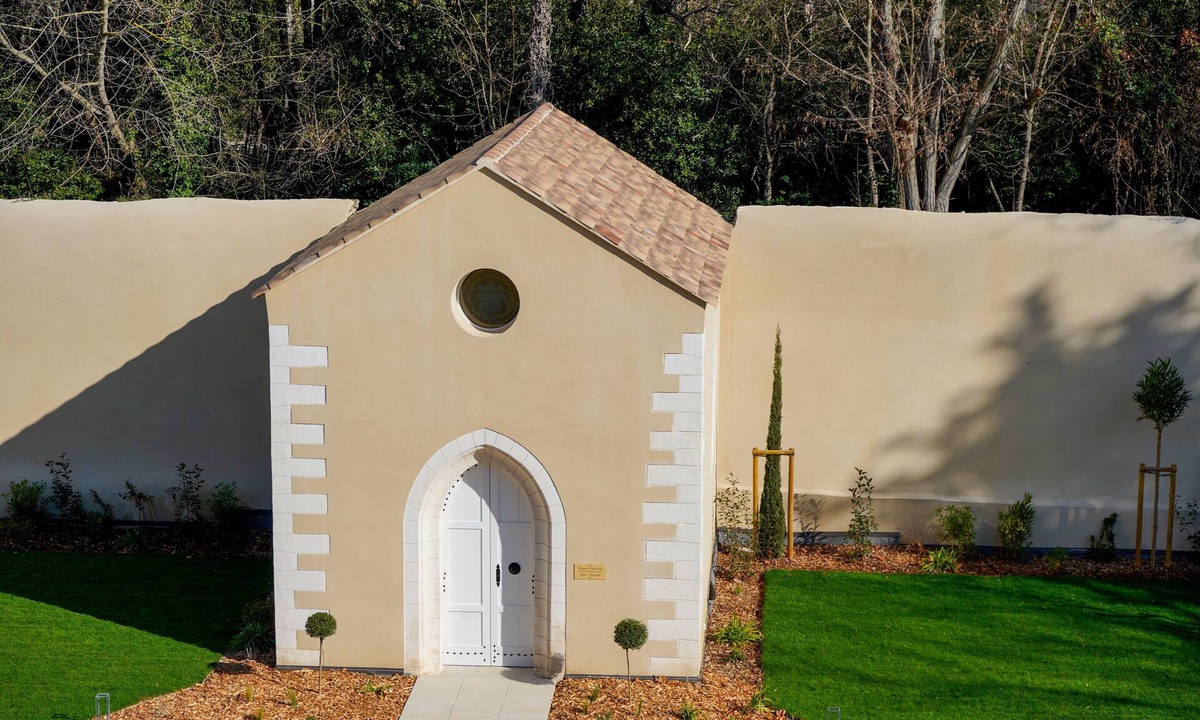 Villeneuve-les-Avignon Other | Château de L'Insolas