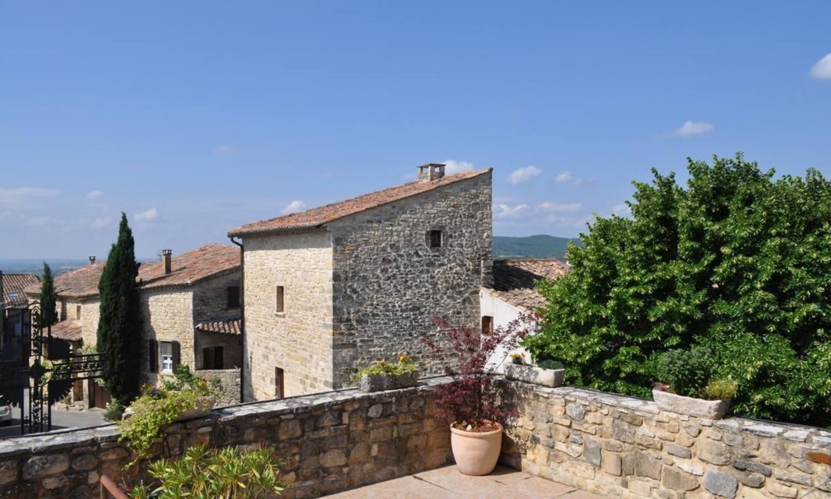 Bessas Bed & Breakfast | Château de Bessas