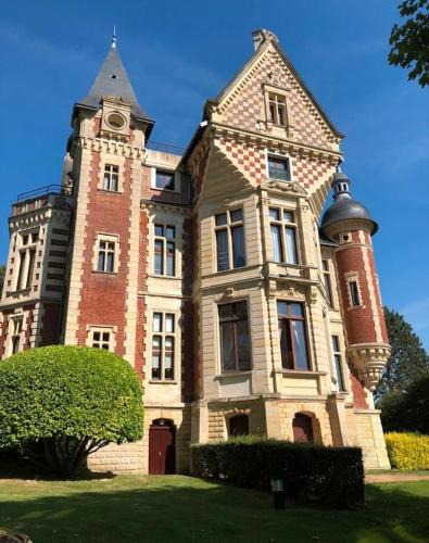 Gonneville-sur-Mer Apartment | château de Beuzeval, golf de Hougate