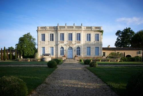 Beguey Villa | Château de Birot
