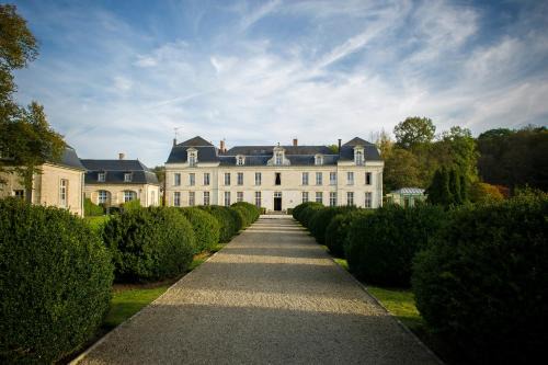 Courcelles-sur-Vesles Hotel | Château de Courcelles - Relais & Châteaux