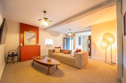 Dracy-le-Fort Apartment | Château de Dracy - La Délicate