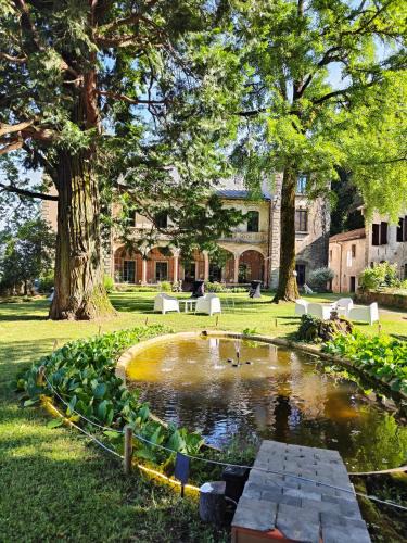 Serrieres-en-Chautagne Bed & Breakfast | Château de Fortis