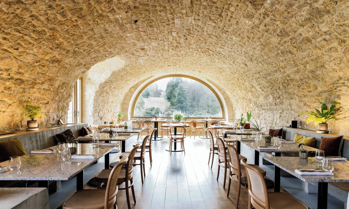 Saint-Cyr-en-Arthies Hotel | Château de la Bûcherie