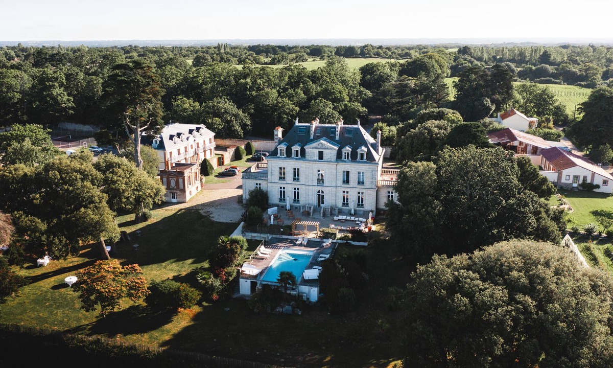 La Rogere Hotel | Château de la Gressière