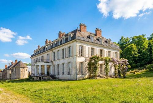 Thomery Hotel | Château de la rivière