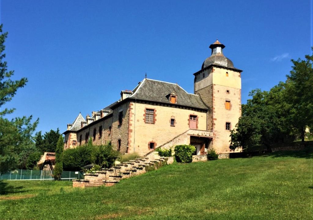 Onet-le-Chateau House | Château de La Roquette