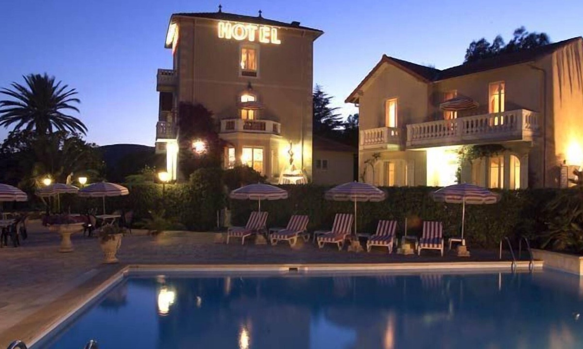 La Croix-Valmer Hotel | Château de Meï-Lésé