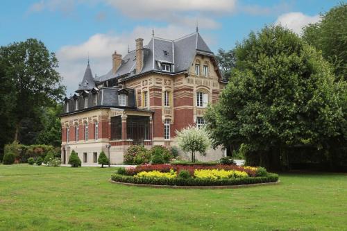 Moliens Bed & Breakfast | Château de Moliens