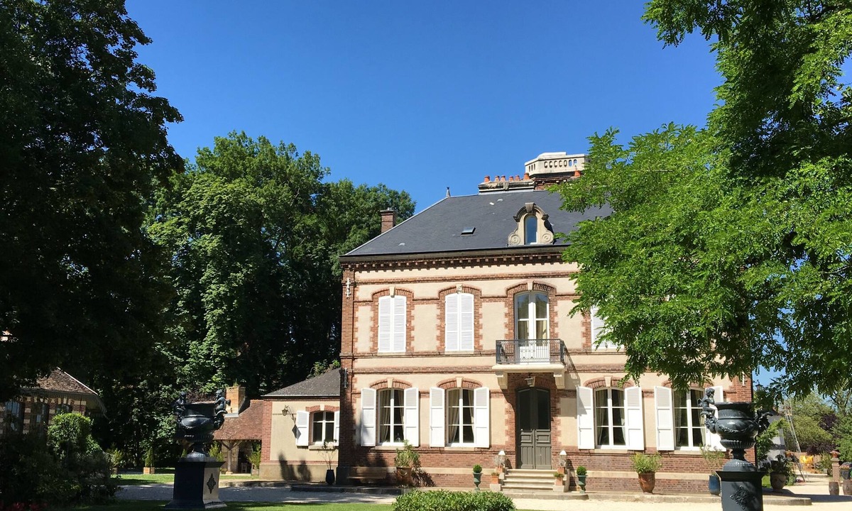 Montaulin House | Château de Montabert