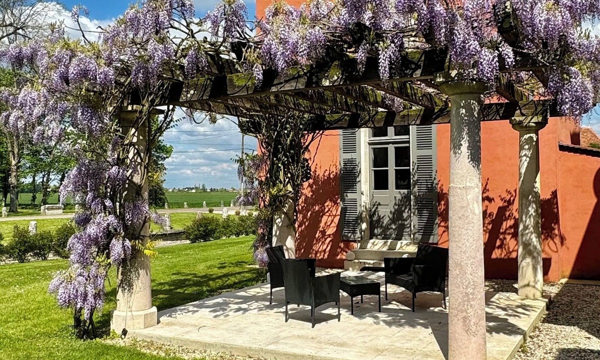 Quincey House | Château de Quincey