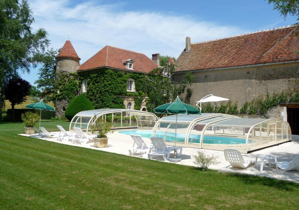 Chevannes Bed & Breakfast | Château de Ribourdin