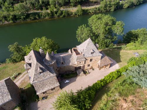 Requista Apartment | Château de Salamon - plage privée