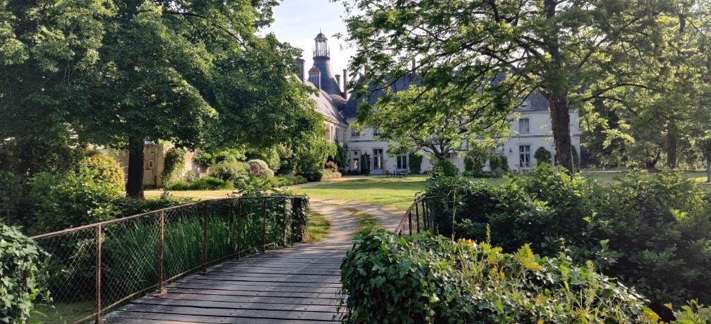 Thouare-sur-Loire Bed & Breakfast | Château de Thouaré