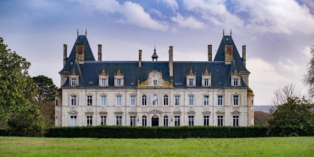 Pouance Hotel | Château de Tressé