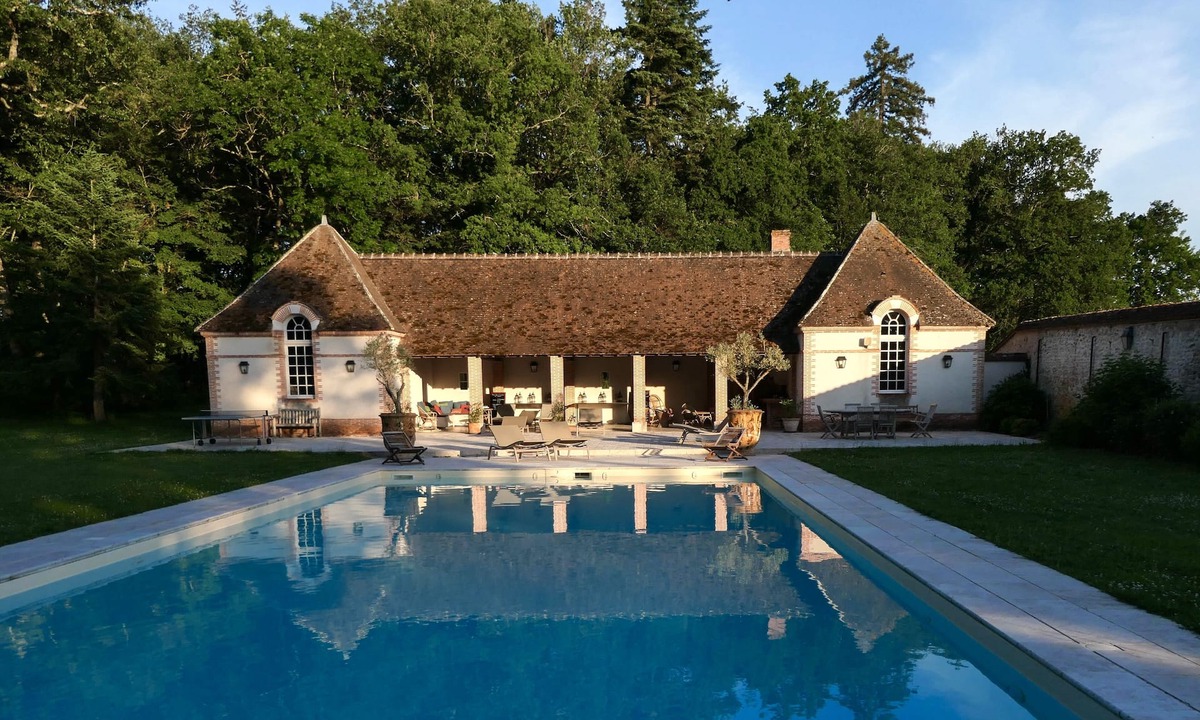 Huisseau-sur-Cosson House | Château Des Grotteaux