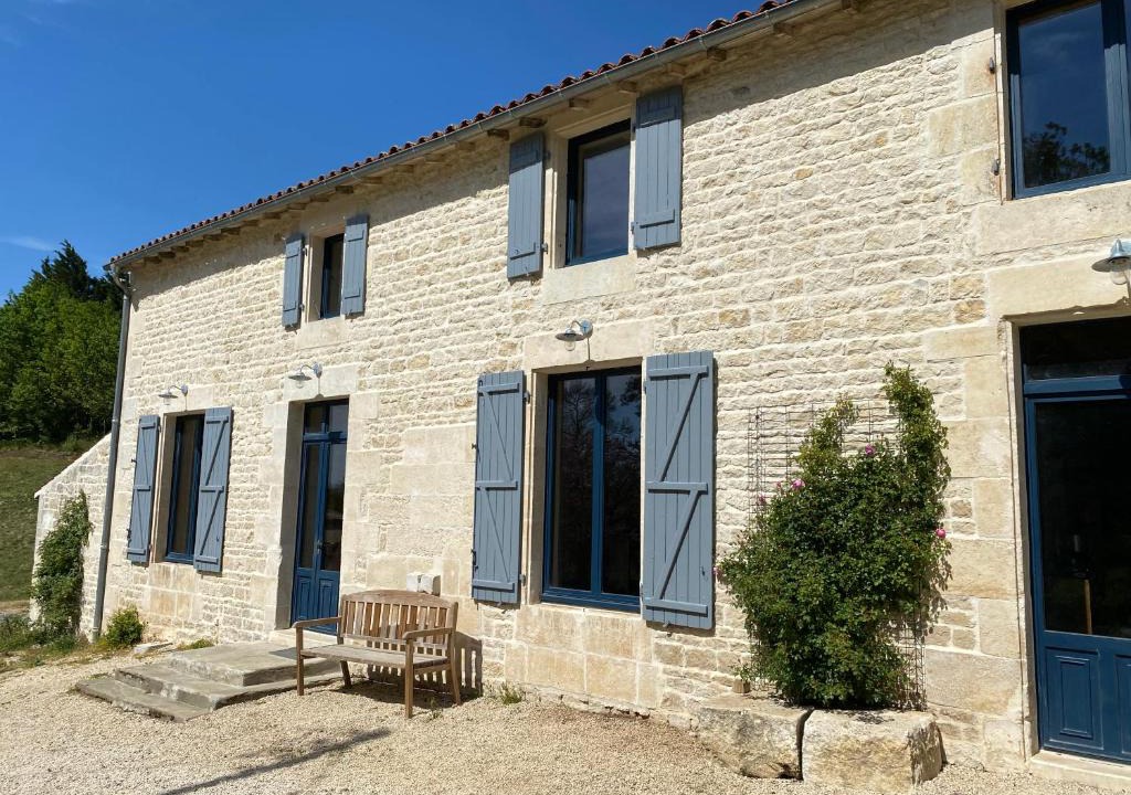 Echire House | Château des Loups - Les Pommiers