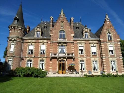 Baizieux Bed & Breakfast | Château des marronniers