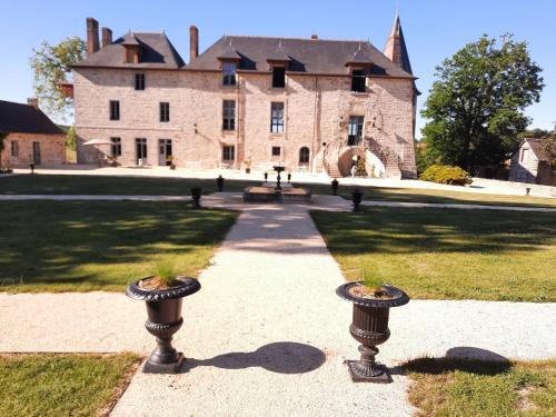 La Bouexiere House | Château du Bertry