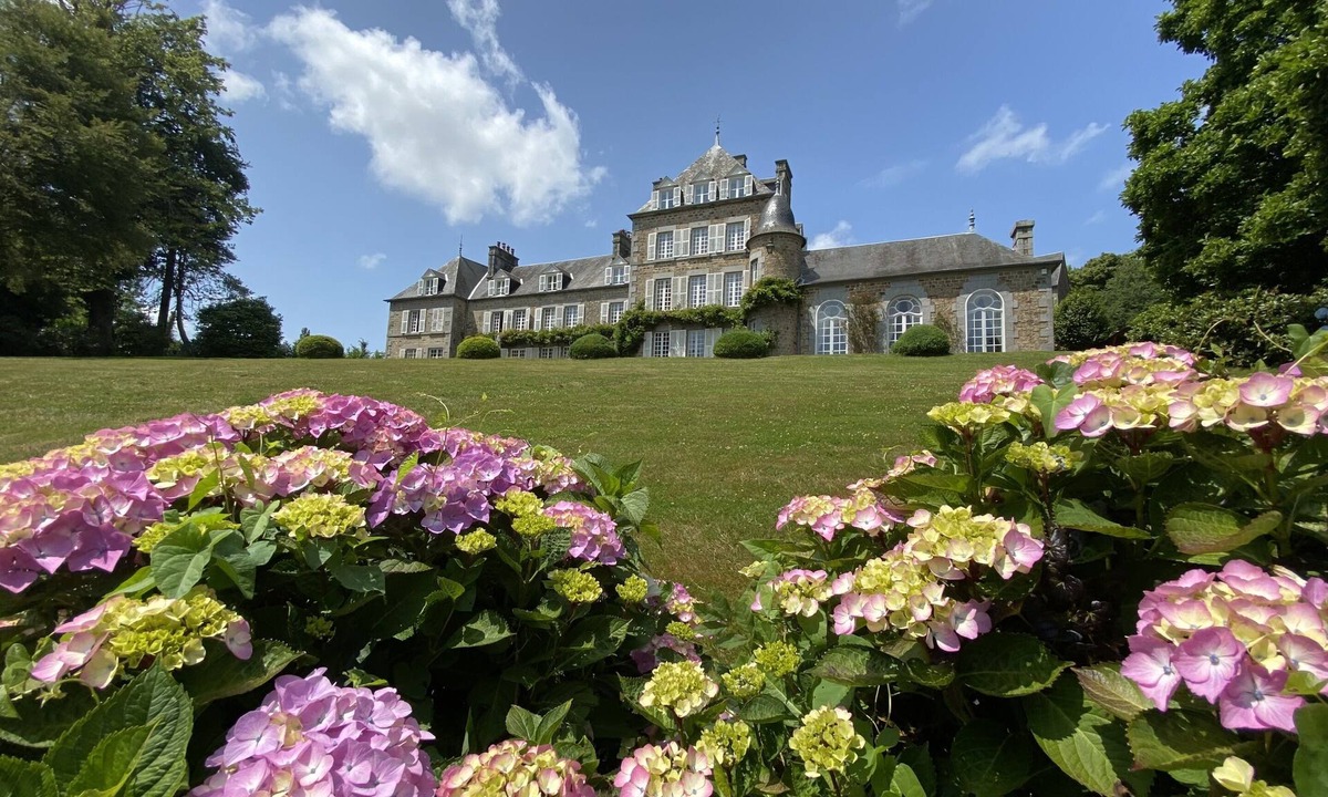 Plomb Bed & Breakfast | Château La Rametière
