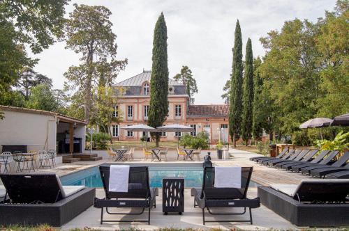 Baziege Bed & Breakfast | Château Lamothe