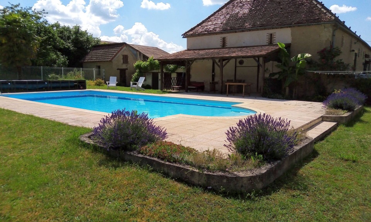 Fours Bed & Breakfast | Château Latour