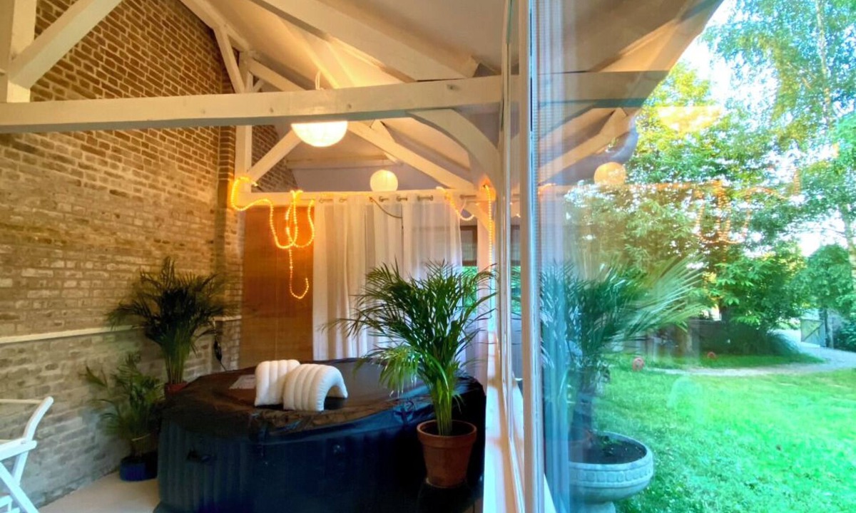 Quesnoy-le-Montant Bed & Breakfast | Château Le Bas Bleu, Chambre Sarah Bernhardt