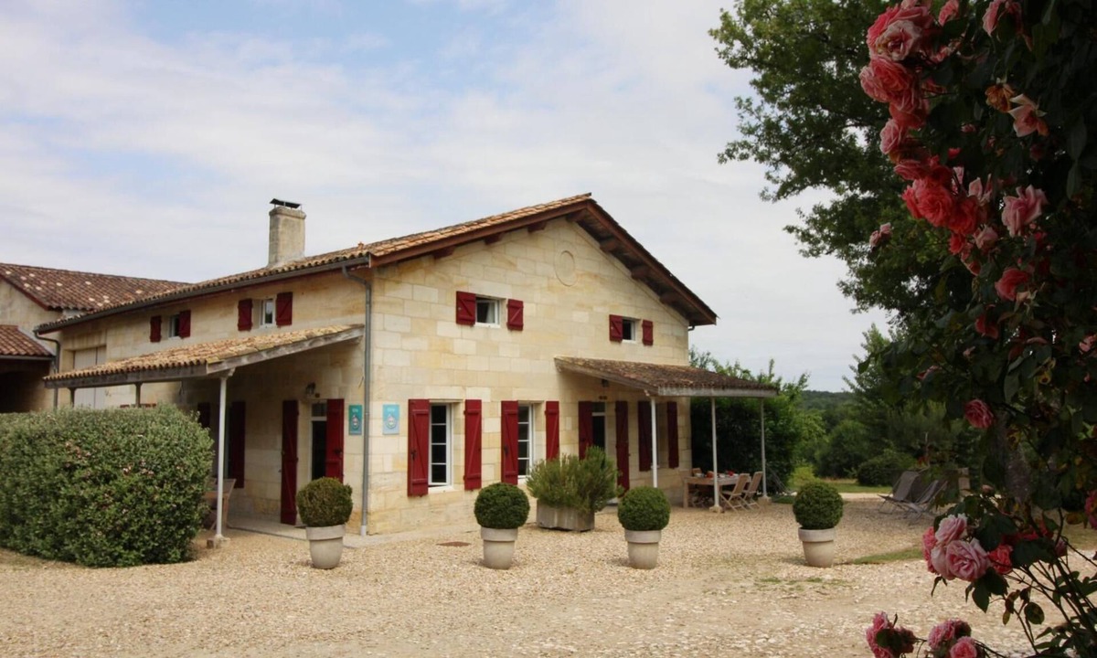 Saint-Martin-de-Laye House | Château Malfard - Petit Verdot