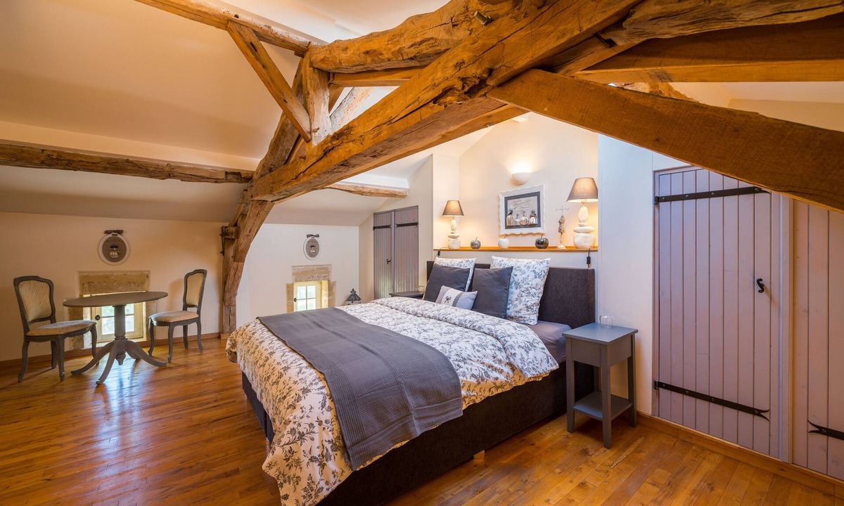 Villefranche-de-Lonchat House | Château Puygrenier