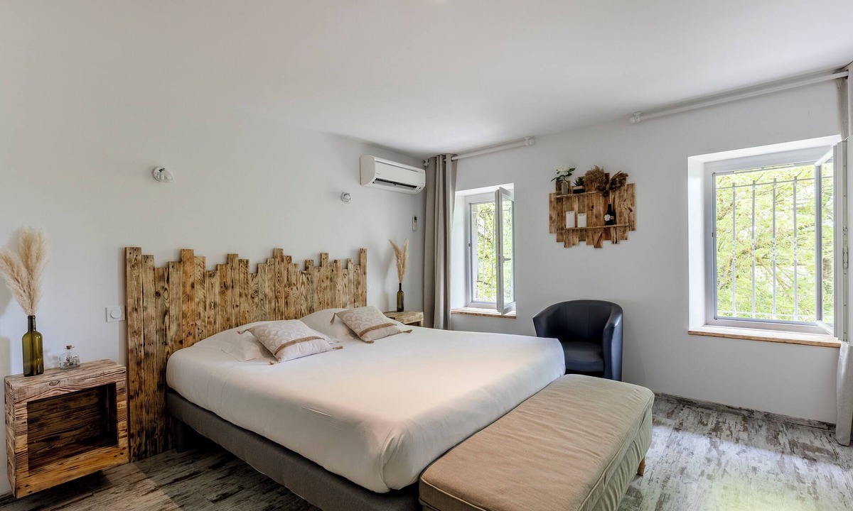 Civrac-en-Medoc House | Château Pierre de Montignac