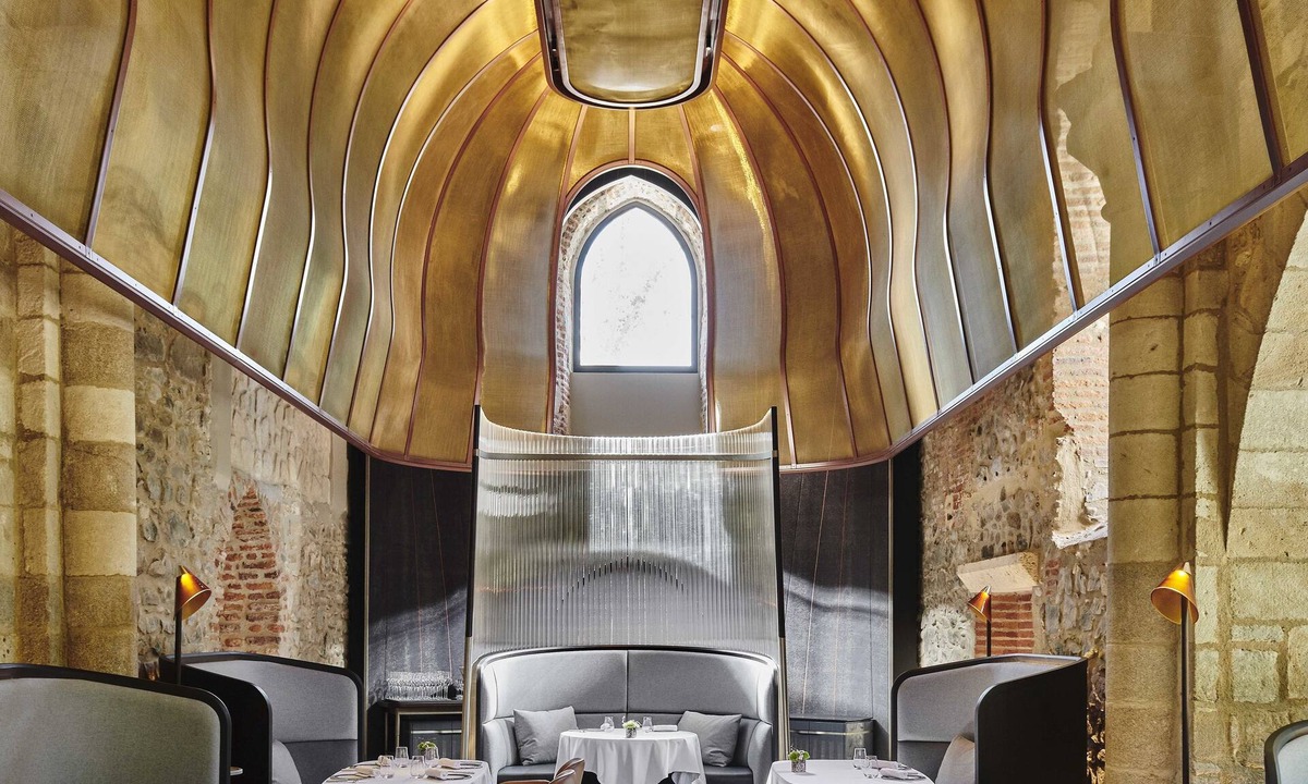 Montlucon Hotel | Château Saint-Jean