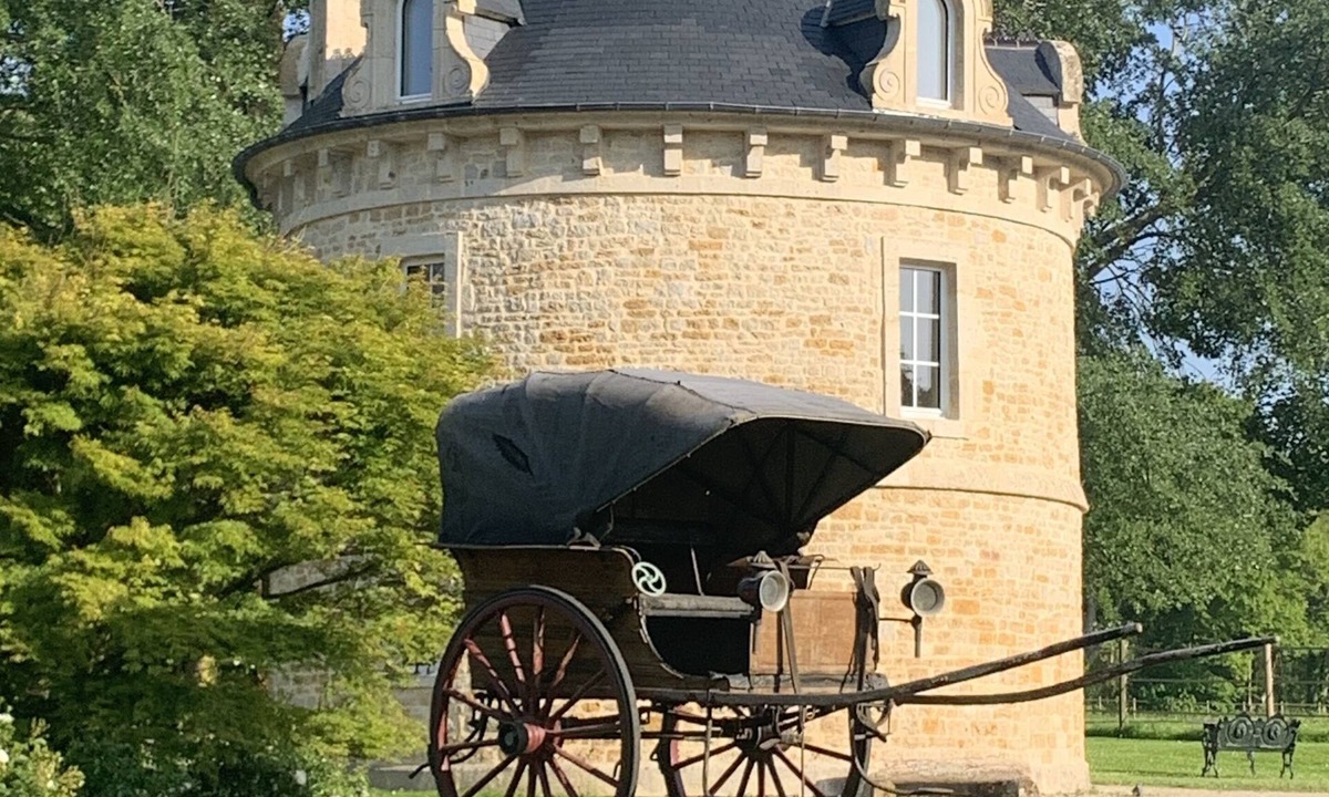 Saint-Germain-de-Varreville Bed & Breakfast | Charming Room "La Ruby